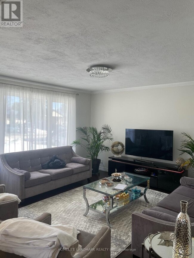 Photo du bâtiment - 378 Marybay Crescent