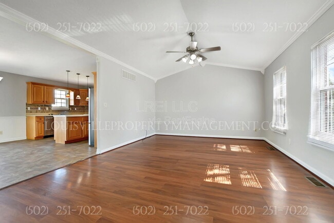 Foto del edificio - 3645 Rolling Ridge Way