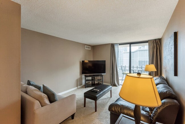 Building Photo - 1405 Curtis Street