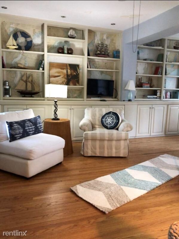 Foto principal - 3 br, 1 bath House - 6112 Columbia Ave