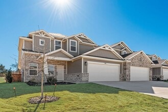 Building Photo - 4254 Clovis St