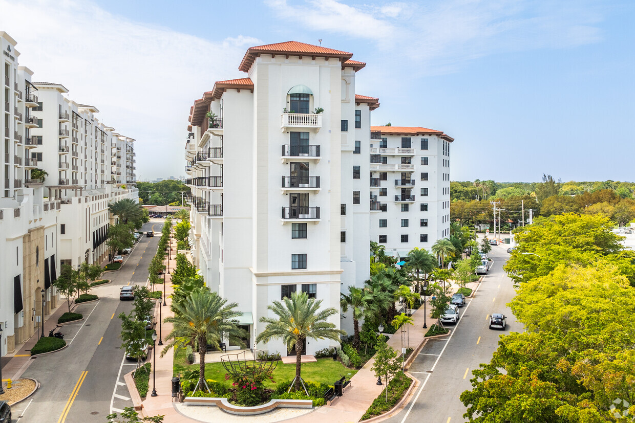 363 Granello Ave - Facing East - The Watermark at Coral Gables