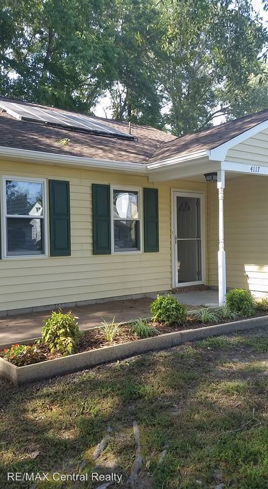 Building Photo - 4117 Rainbow Dr