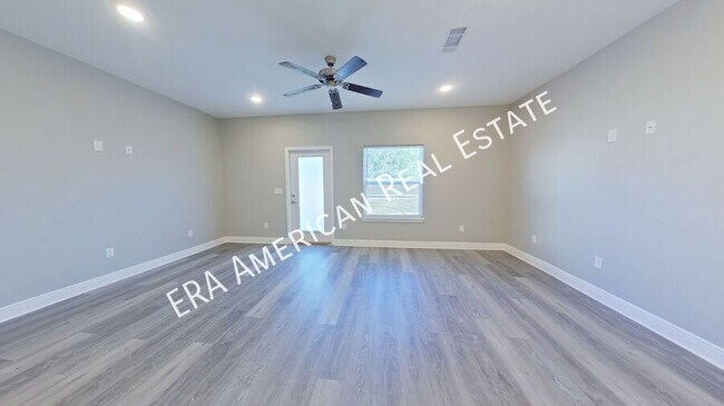Foto del edificio - 7 Holmes Blvd NW