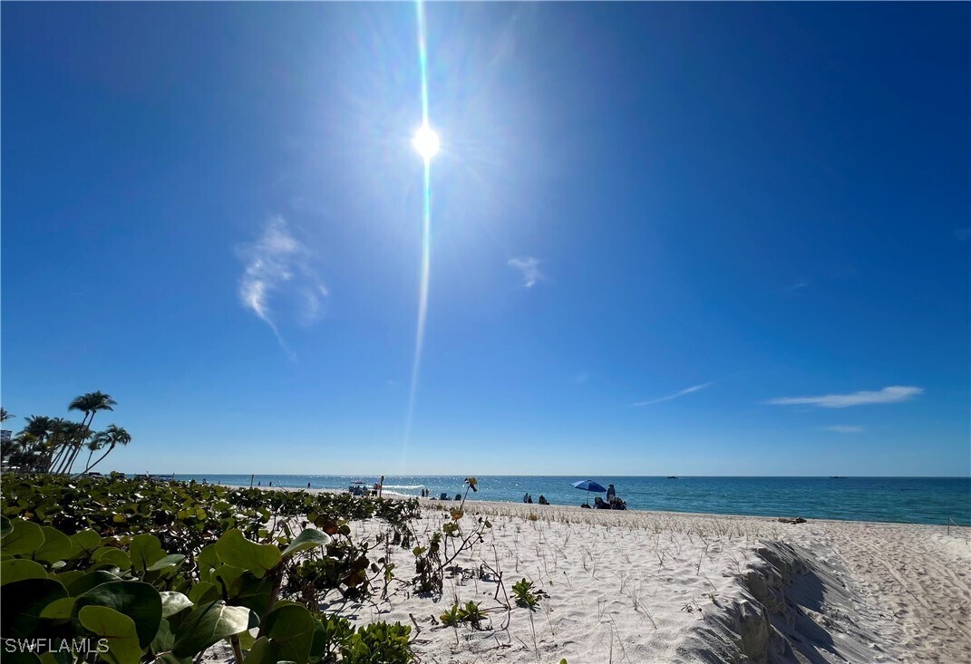 Foto principal - 9524 Gulf Shore Dr
