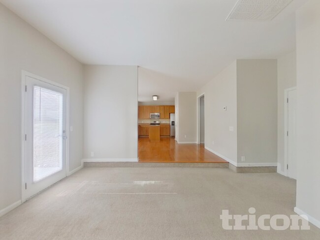 Building Photo - 1510 Peachcroft Rd