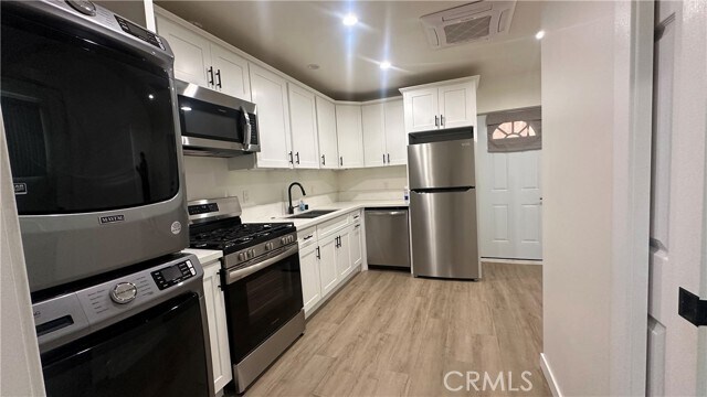 Foto del edificio - 7905 White Oak Ave