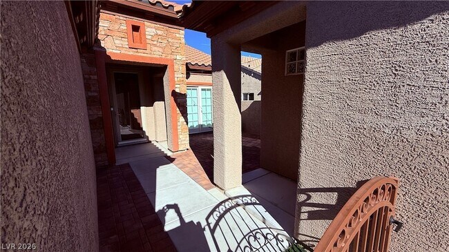 Foto del edificio - 3065 Olivia Heights Ave