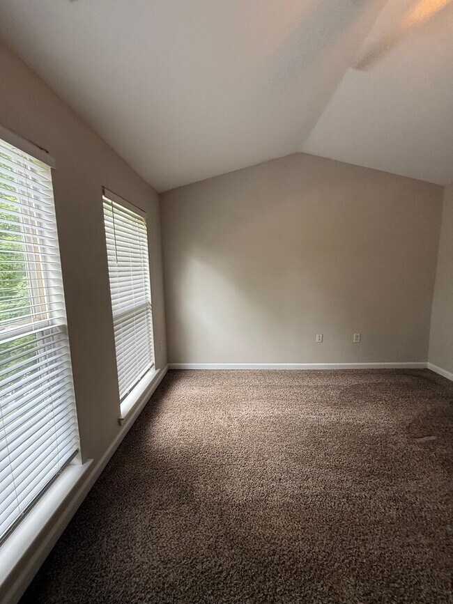 Foto del edificio - 15-1527 Kisling