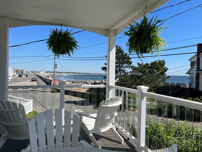 Foto del edificio - 2 1/2 Dumas Ave