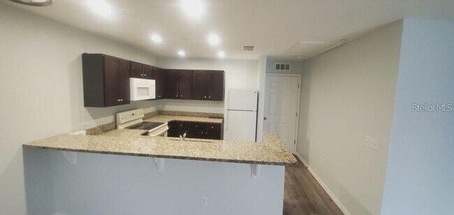 Building Photo - 284 Gardner Ln