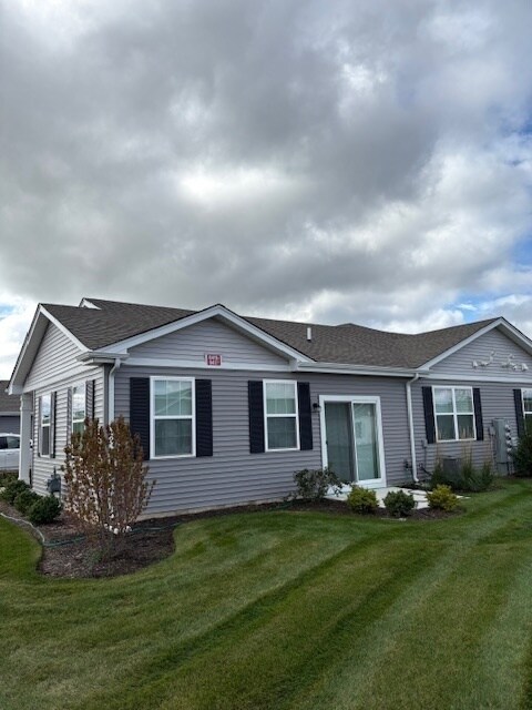 Foto principal - 6417 Juniper Dr