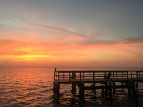 Building Photo - 190 E Olmstead Dr