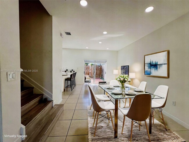 Foto del edificio - 2664 SE 15th St