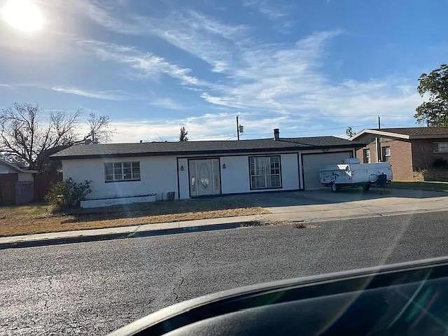 Foto principal - 3811 Eisenhower Rd