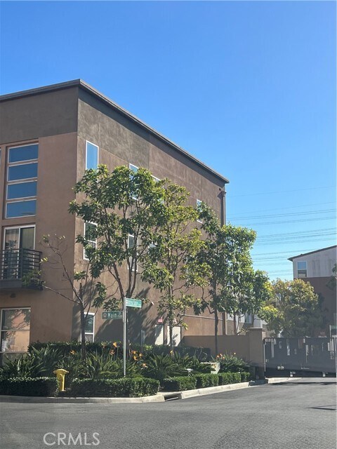 Primary Photo - 1578 W Artesia Square