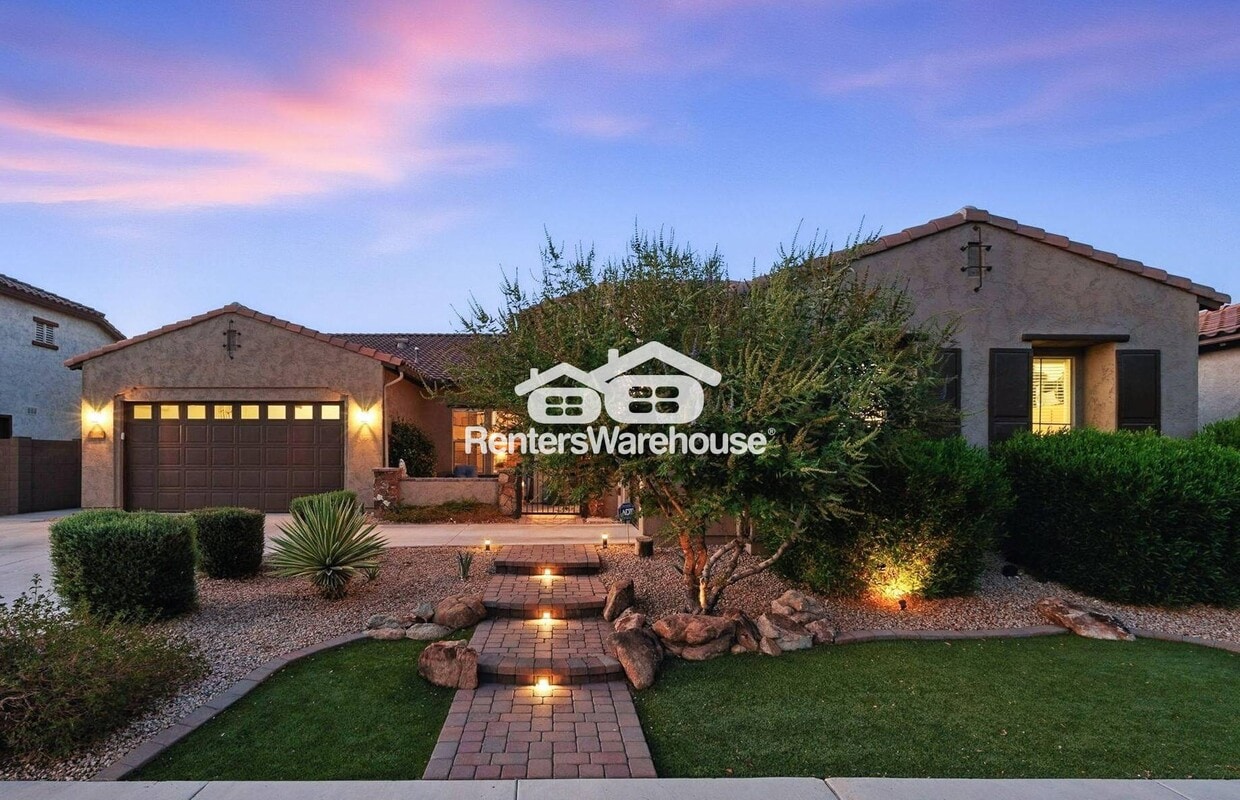 Primary Photo - 19894 E Strawberry Dr