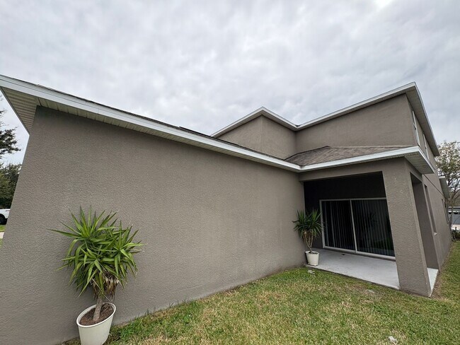 Foto del edificio - 6 BEDROOM + LOFT, 3 BATH HOME INDEPENDENCE COMMUNITY WINTER GARDEN/ WINDERMERE