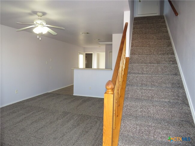 Building Photo - 3708 Malibu Ln