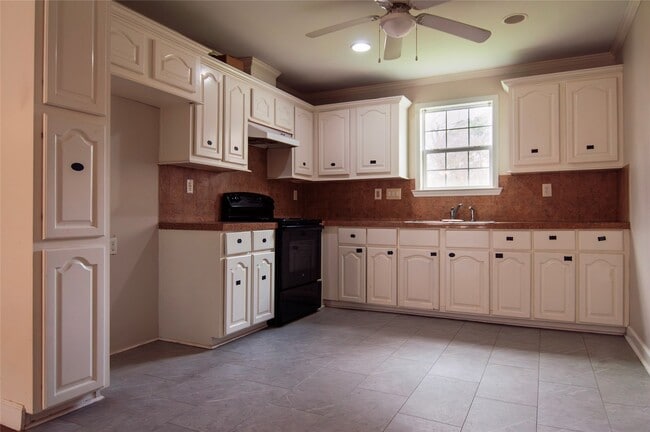 Building Photo - 14203 E Ravine Run