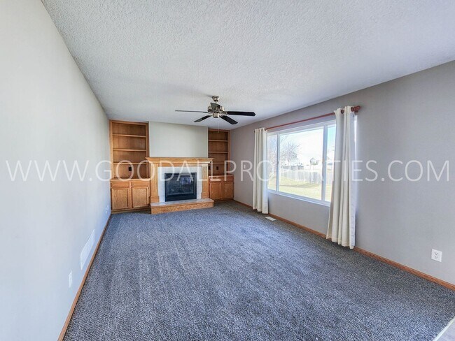 Foto del edificio - Rent Special!** Spacious 3 Bedroom, 2.5 Ba...