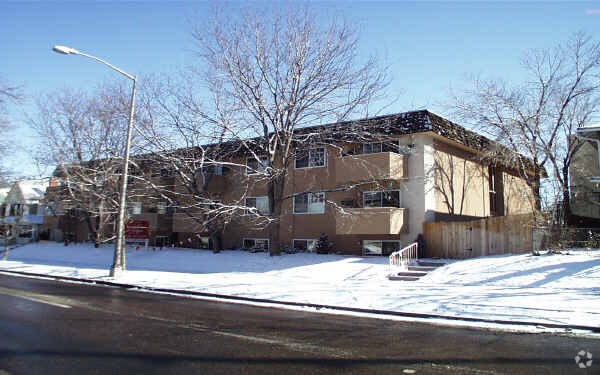 Building Photo - 1410 York St