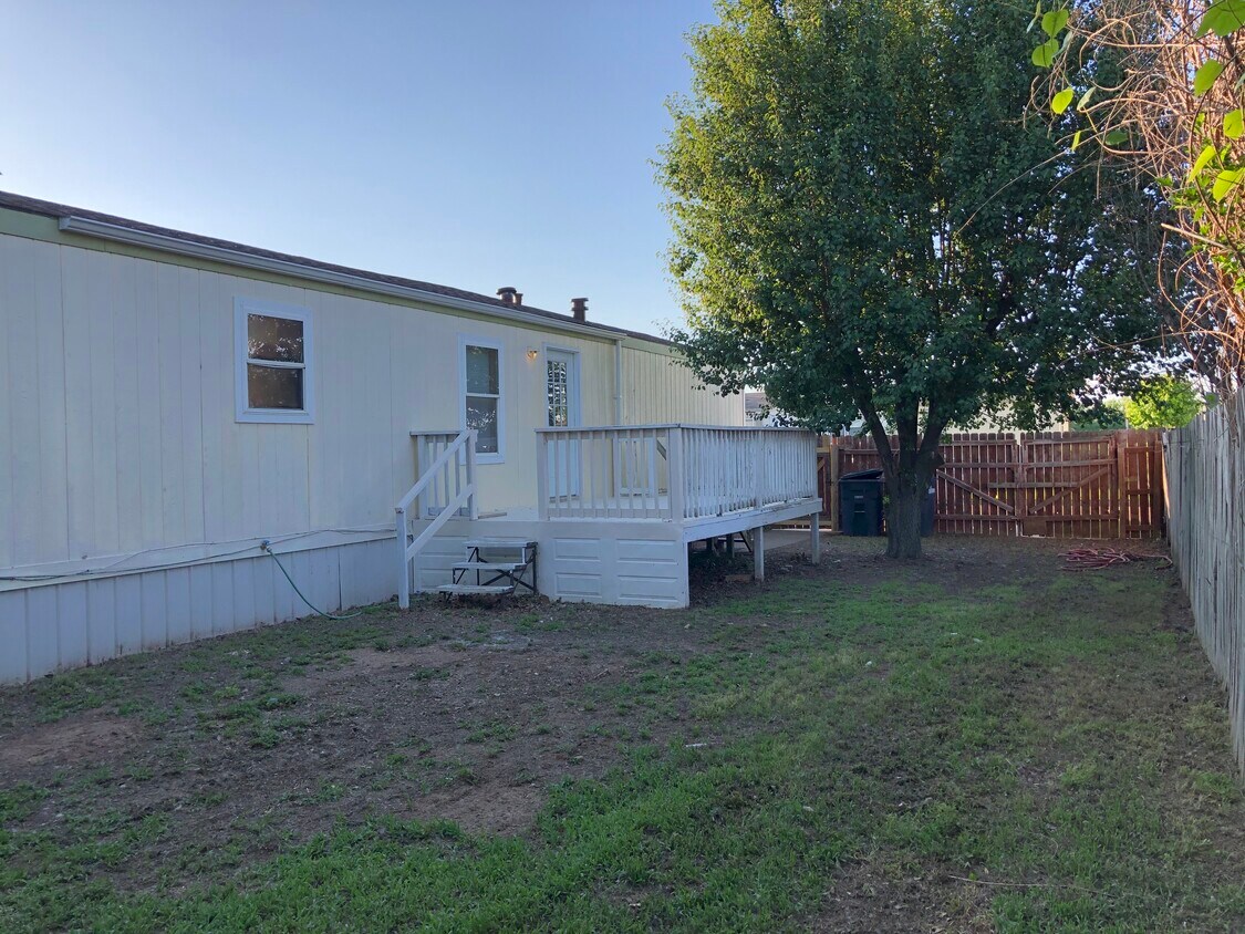 2109 Sherry Lee Ave, Enid, OK 73703 House Rental in Enid, OK