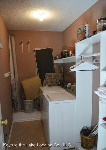 Building Photo - 3 br, 3 bath House - 392 Hopetown
