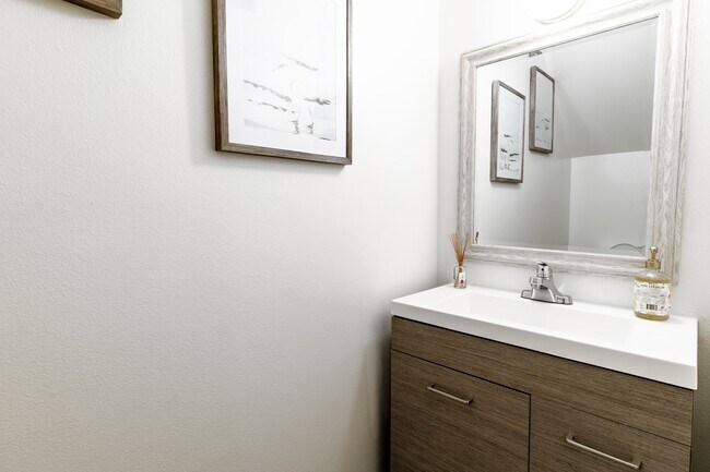 Building Photo - 2000 Brookhurst St