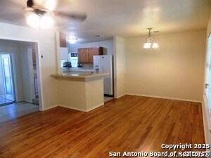 Foto del edificio - 636 W Norwood Ct