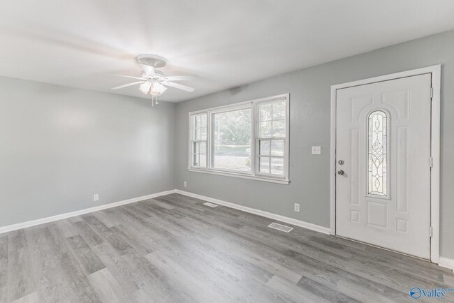 Building Photo - 4808 Bluehaven Dr NW