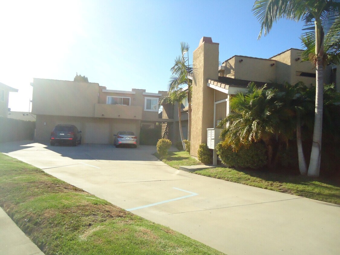 Primary Photo - 17762 Paseo Cir
