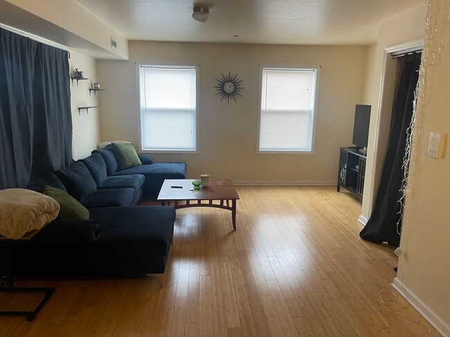 Foto del edificio - 1523 N 17th St