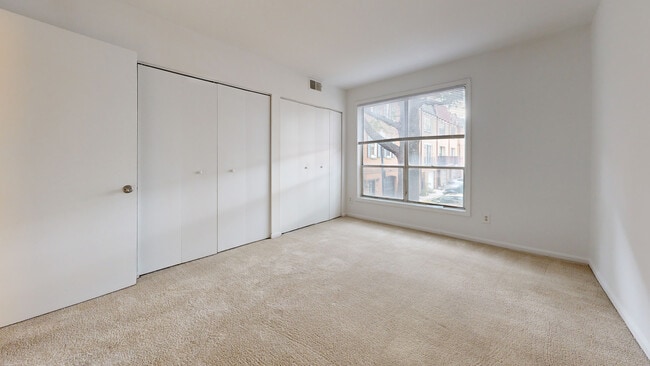 Interior Photo - Waterside Towers