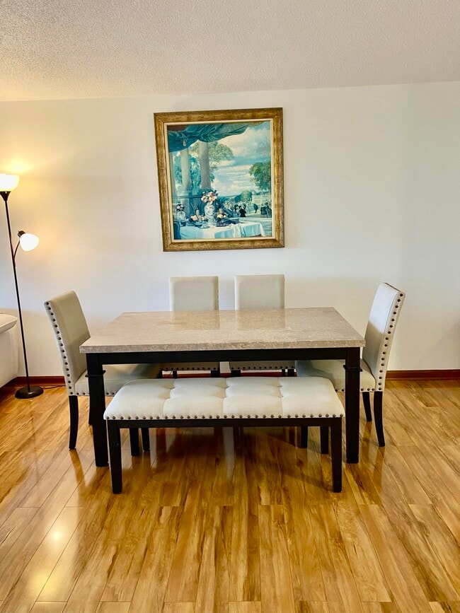 Foto del edificio - 1750 NE 191st St