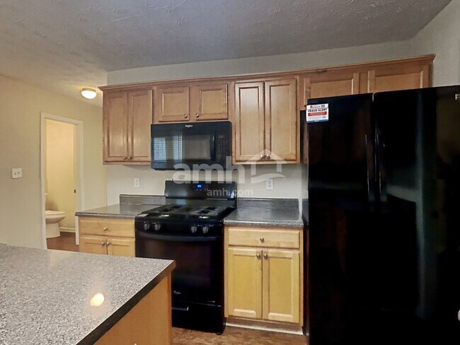 Foto del edificio - 1558 Great Shoals Cir