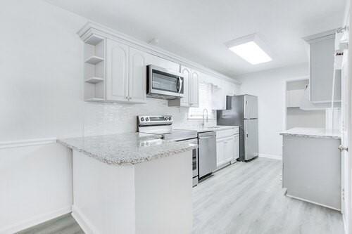 Building Photo - 7280 Hollyhock Dr