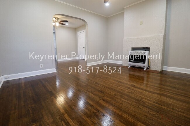 Foto del edificio - 345 S Zunis Ave