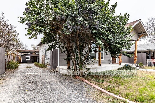 Foto del edificio - 432 E Drexel Ave