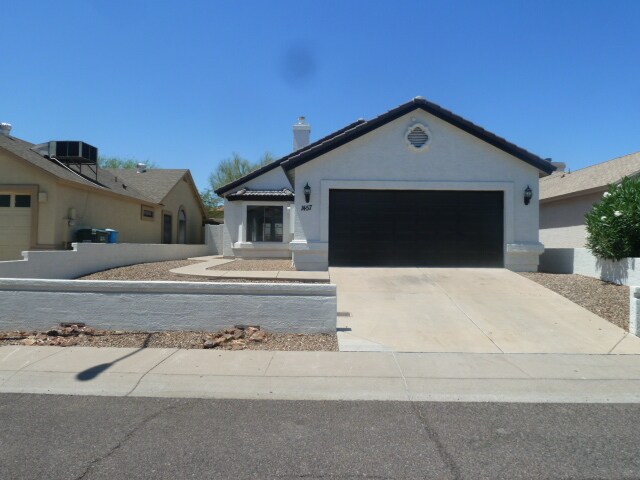 1457 E Renee Drive - 1457 E Renee Dr
