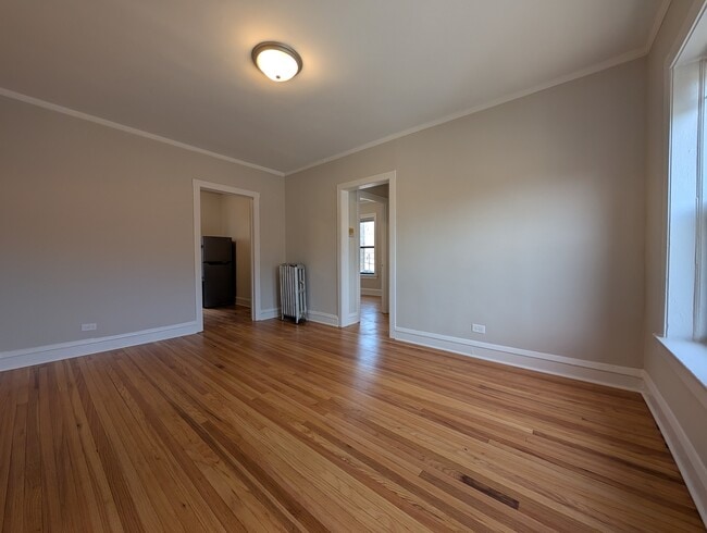 Building Photo - 2714 N Spaulding Ave