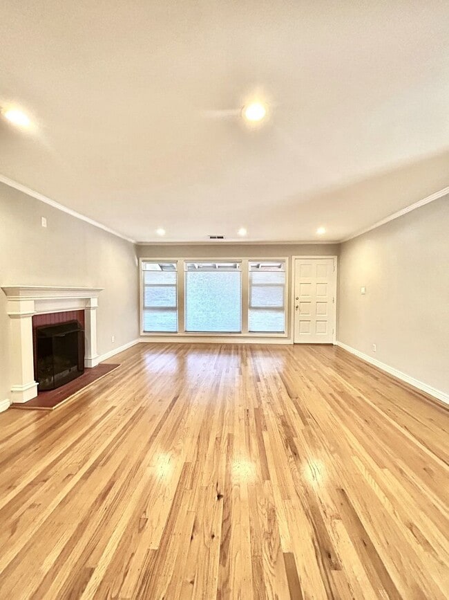 Photo - 811 9th Avenue House