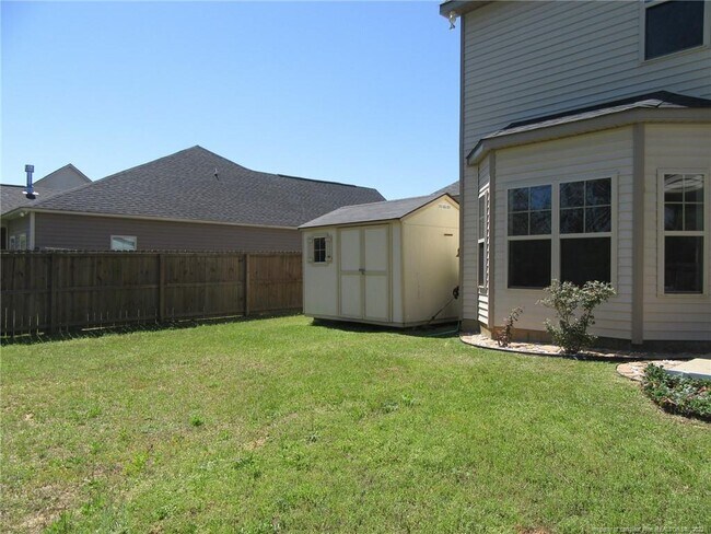 Building Photo - 145 Exeter Dr