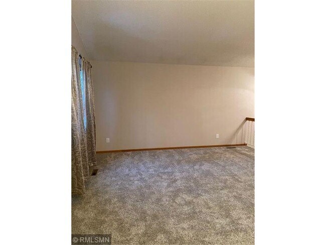 Foto del edificio - 12811 84th Ave N