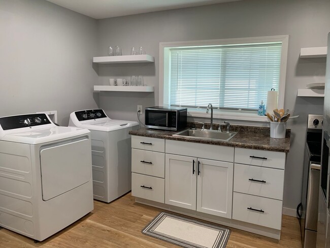 Building Photo - FURNISHED RENTAL