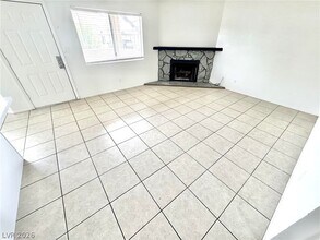 Building Photo - 1608 Burningwood Ln