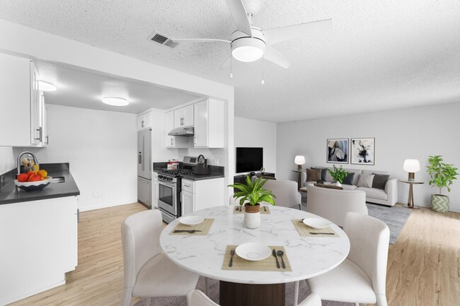 Building Photo - Monroe Garden