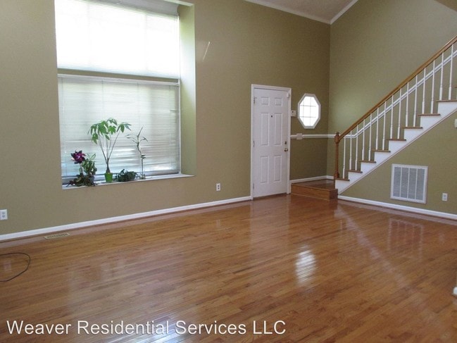 Building Photo - 3561 Hastings Dr