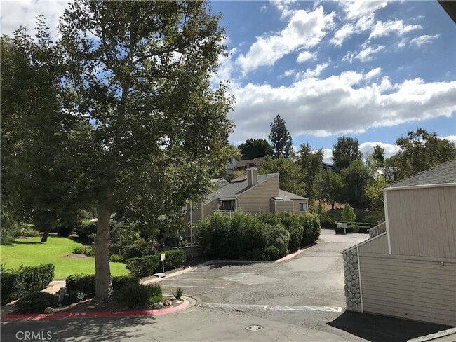 Building Photo - 23531 Ave La Caza