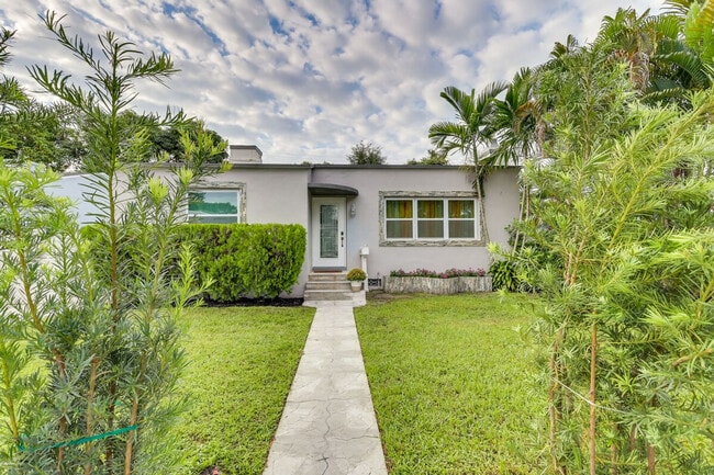 Foto del edificio - 774 NW 49th St